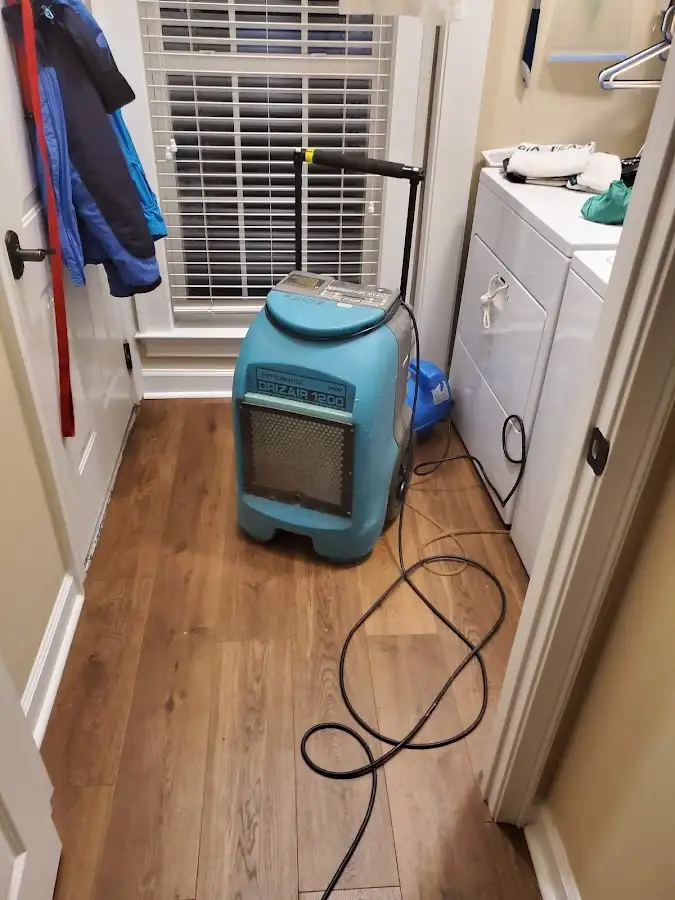 Commercial dehumidifier deployed for Flood Damage Cleanup in Fox Chapel